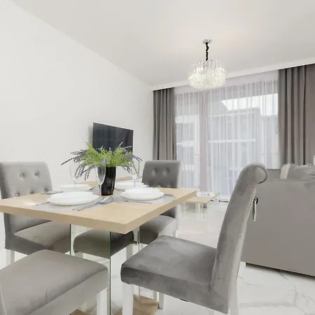 Wilanow Holzera Elegant With Sauna, Gym & Parking By Renters