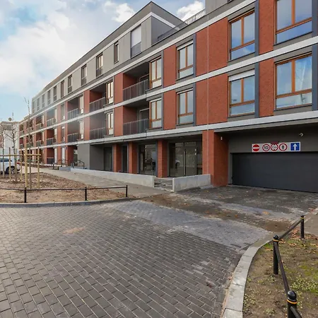 Wilanow Holzera Elegant With Sauna, Gym & Parking By Renters アパート ワルシャワ
